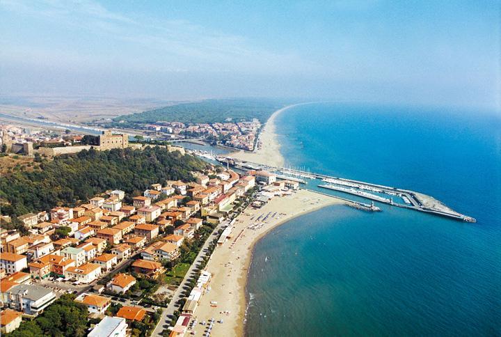 Casa Marina Lägenhet Castiglione della Pescaia Exteriör bild